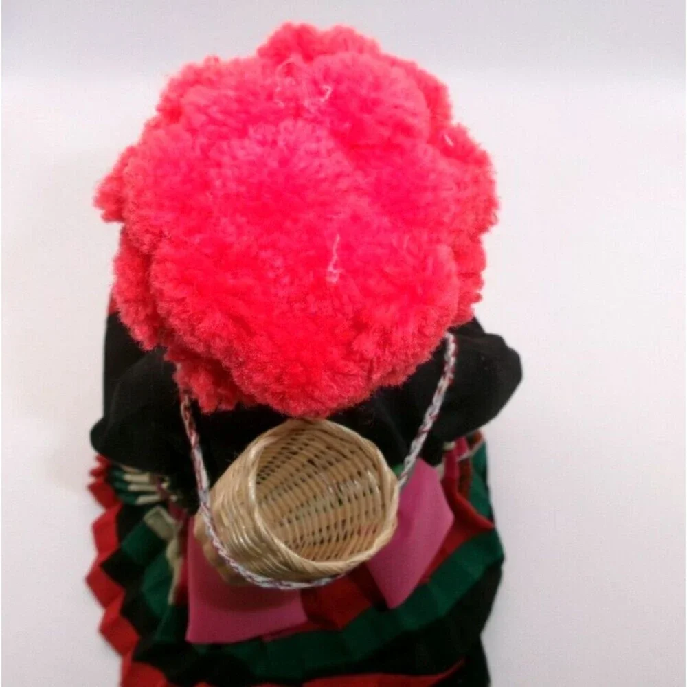 House Of Handicrafts Folk Art Doll Meo Lai by Artist Vanida Stockinette Face 10